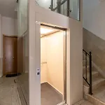 Charming And Stylish In Downtown Siviglia