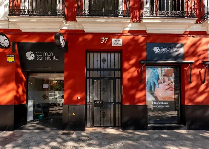 Charming And Stylish In Downtown Lejlighed Sevilla